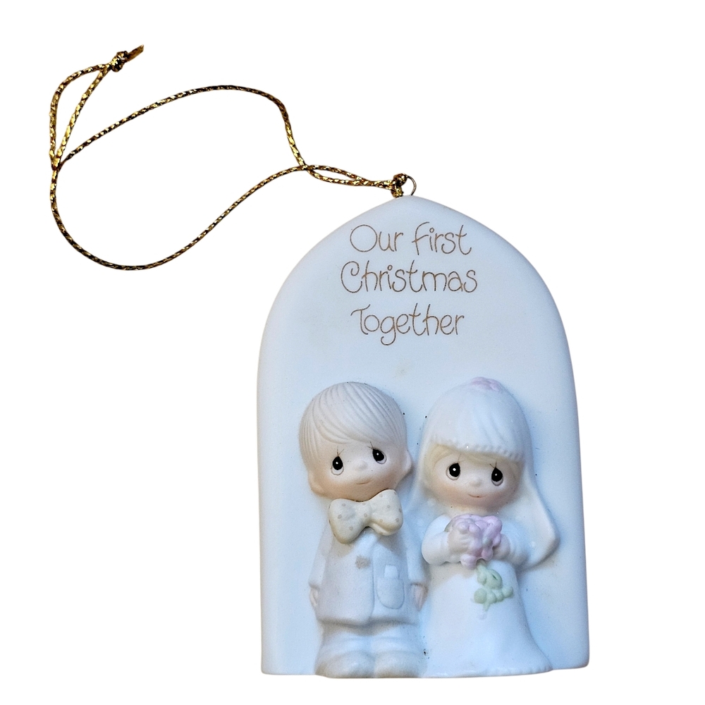 Precious Moments™ 1982 "Our First Christmas Together" Ornament #E-2385 - Picture 2 of 12